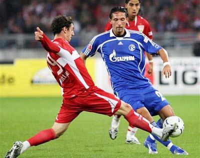 几乎贯穿了 几乎贯穿了